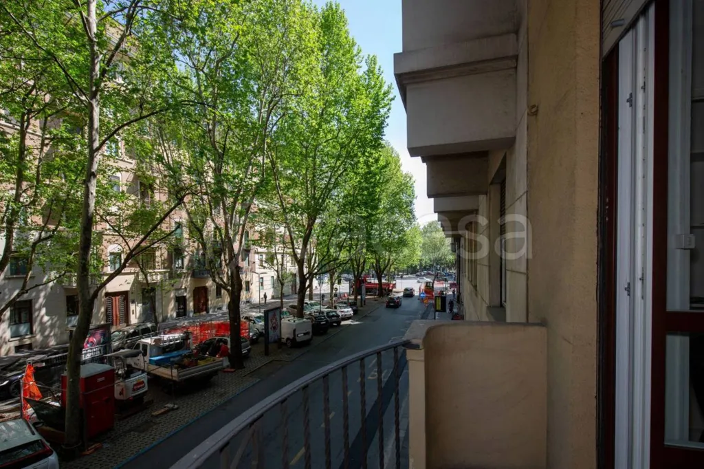 Rõdu - Spacious 2-Bedroom Apartment in Torino