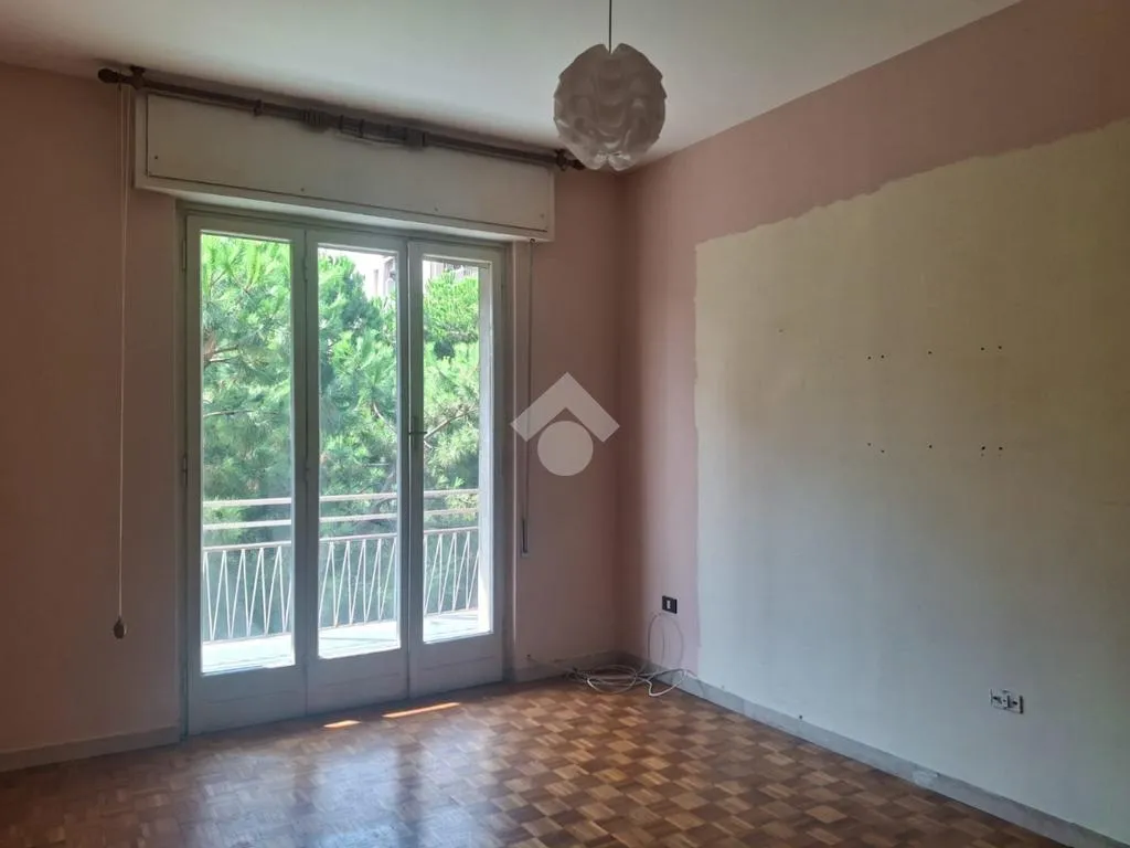 Pièces - Apartment with Balcony in Savona