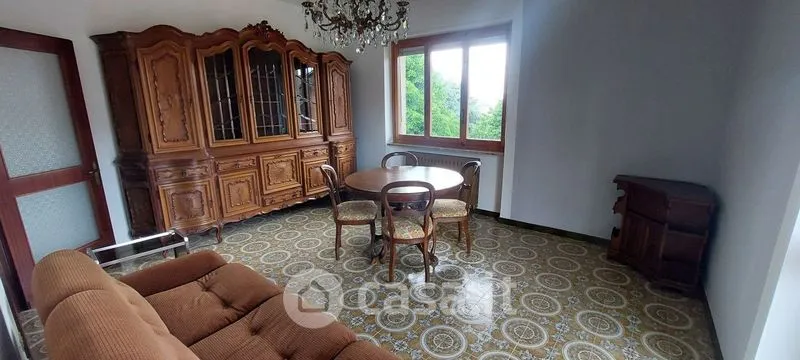 Salle à manger - Central Quadrilocale with Balcony in Monforte d'Alba
