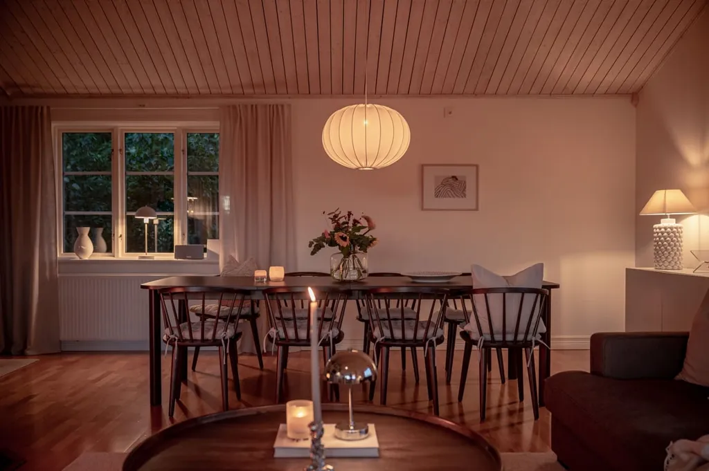 Sala da pranzo - 1920s Timber Villa with Garden in Kristinehamn