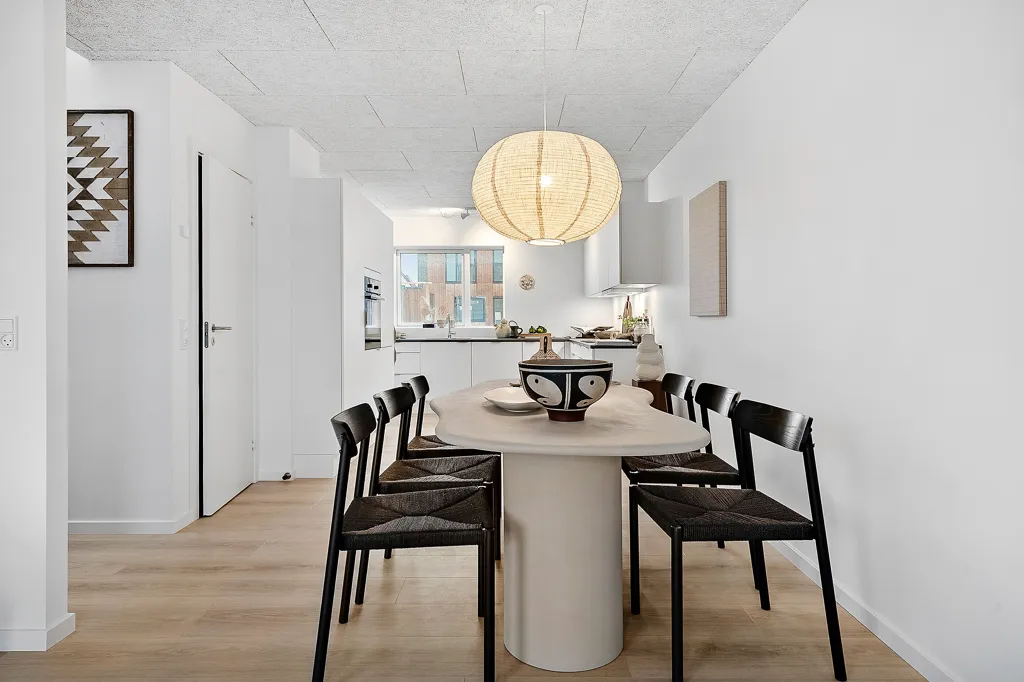 Salle à manger - New 5-Bedroom Terraced House in Haslev