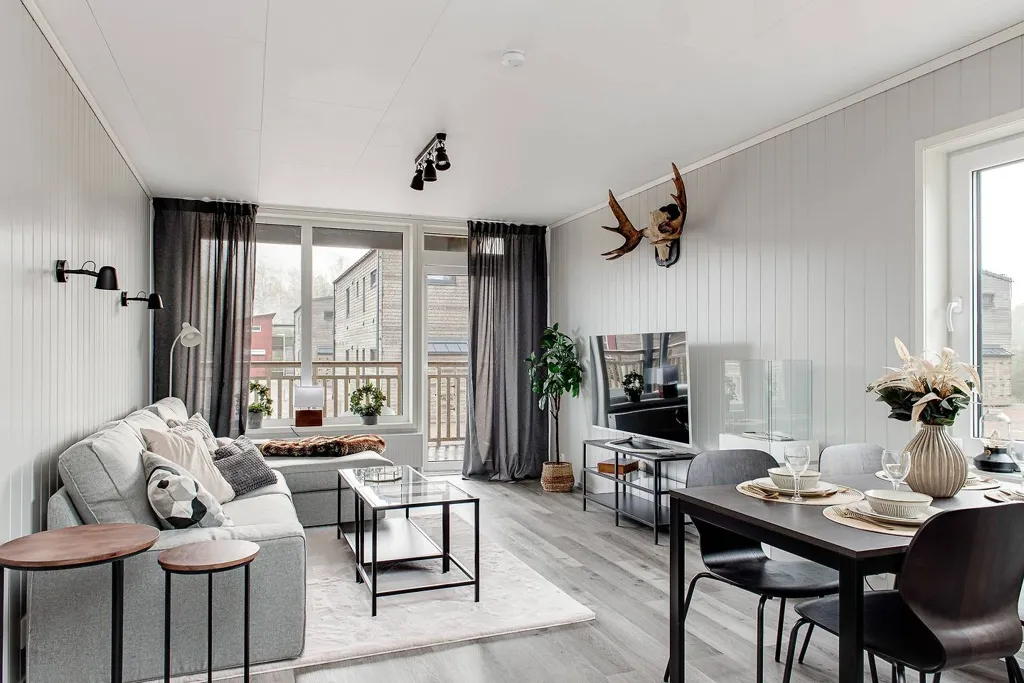 Elutuba - Apartment with South-Facing Balcony in Kungsberget