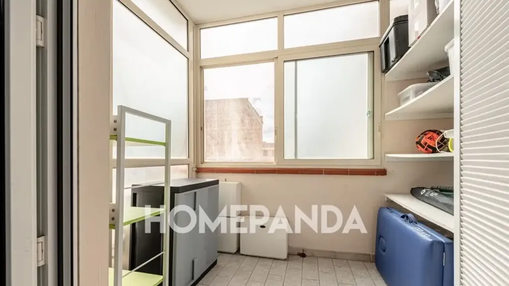 Buanderie - 4-Bedroom Apartment with Balconies in Sestu