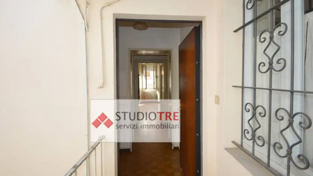 Appartement 3 pièces à IT