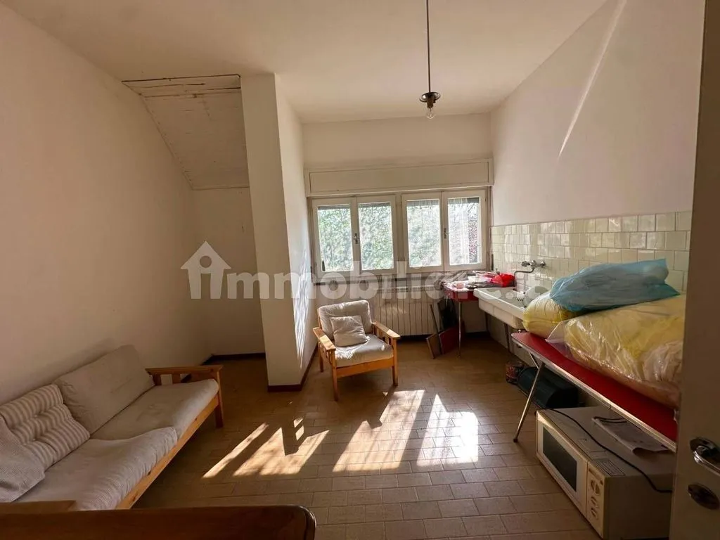 Chambres - Luxury Villa with Private Garden in Mozzo