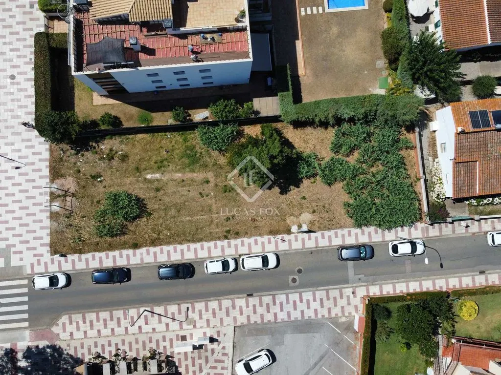 Õhuvaade - Corner Plot with Building Potential in S’Agaró