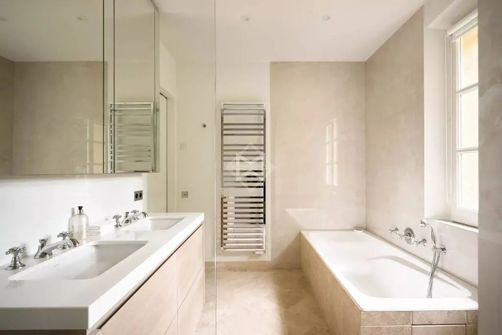 Vannitoad - Luxury Villa with Sea View in Saint-Tropez