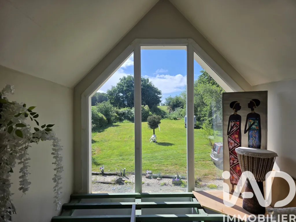 Rooms - Spacious House with Garden in Plédéliac