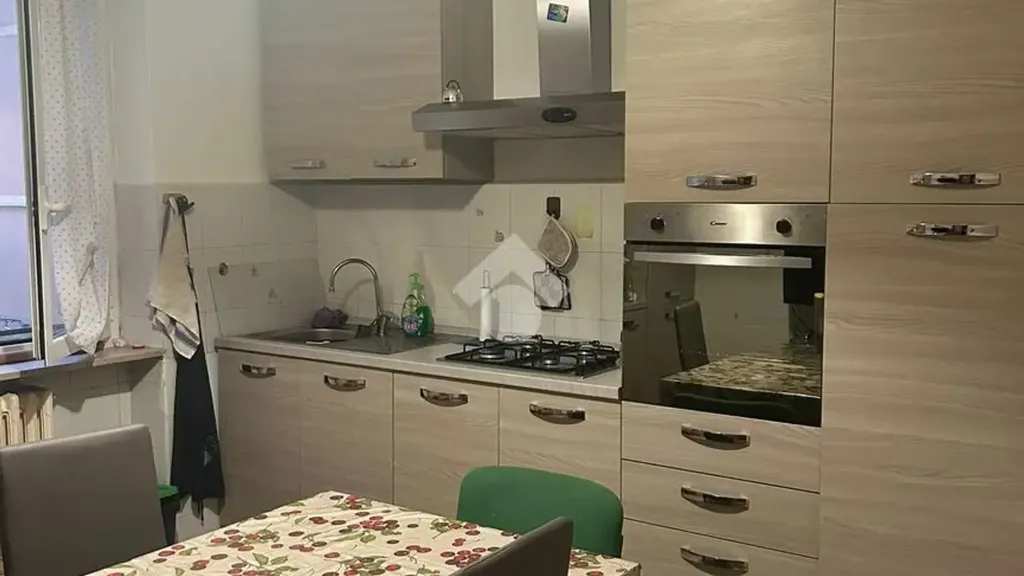 Köök - Student-Friendly Trilocale with Balcony in Pavia