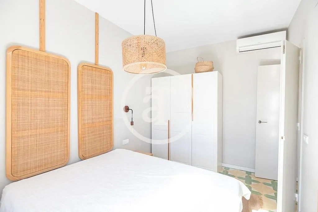 Chambres - Furnished Flat with Balcony in La Nova Esquerra de l'Eixample