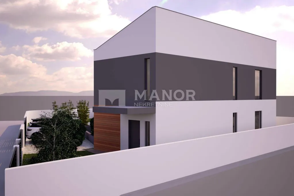 Designer Villa with Pool in Marčana
