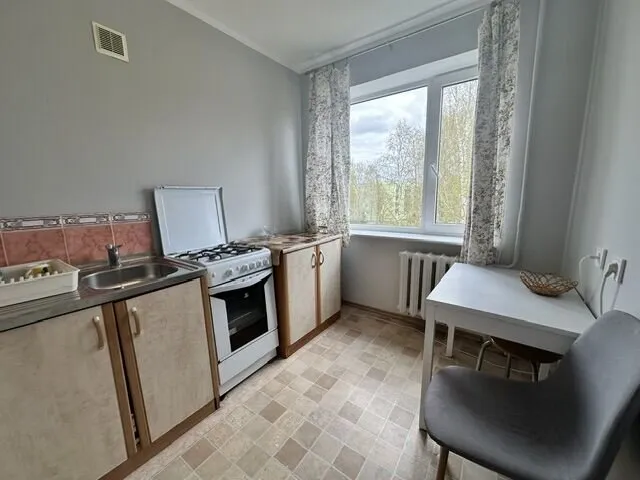 Köök - Apartment with Balcony in Tartu