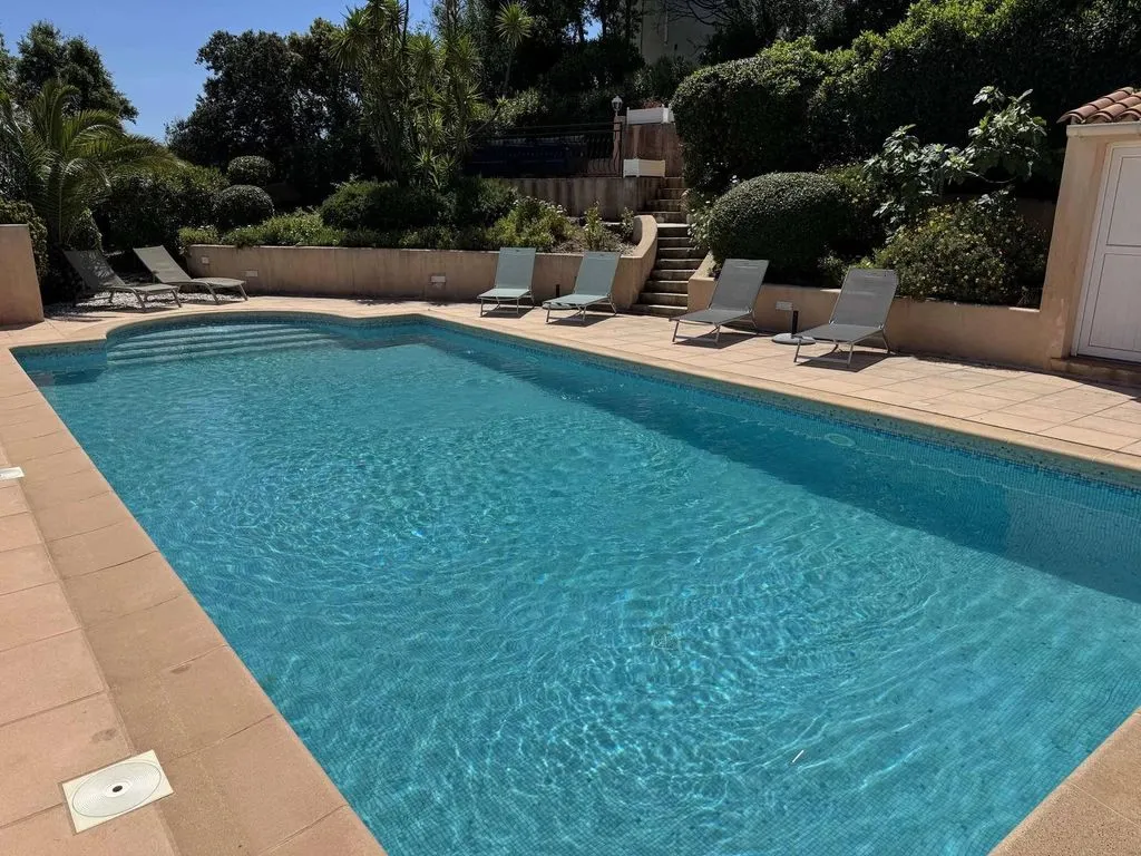 Bassein - Luxury Villa with Pool in Sainte-Maxime