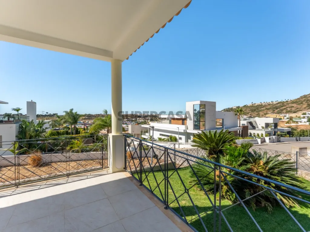 Balcon - Contemporary Villa with Sea View in Albufeira