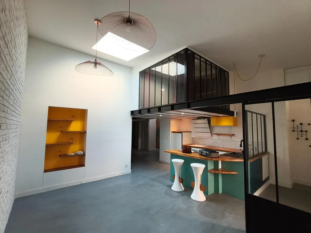 Cucina - Converted Atelier Apartment with Private Garden in Vanves