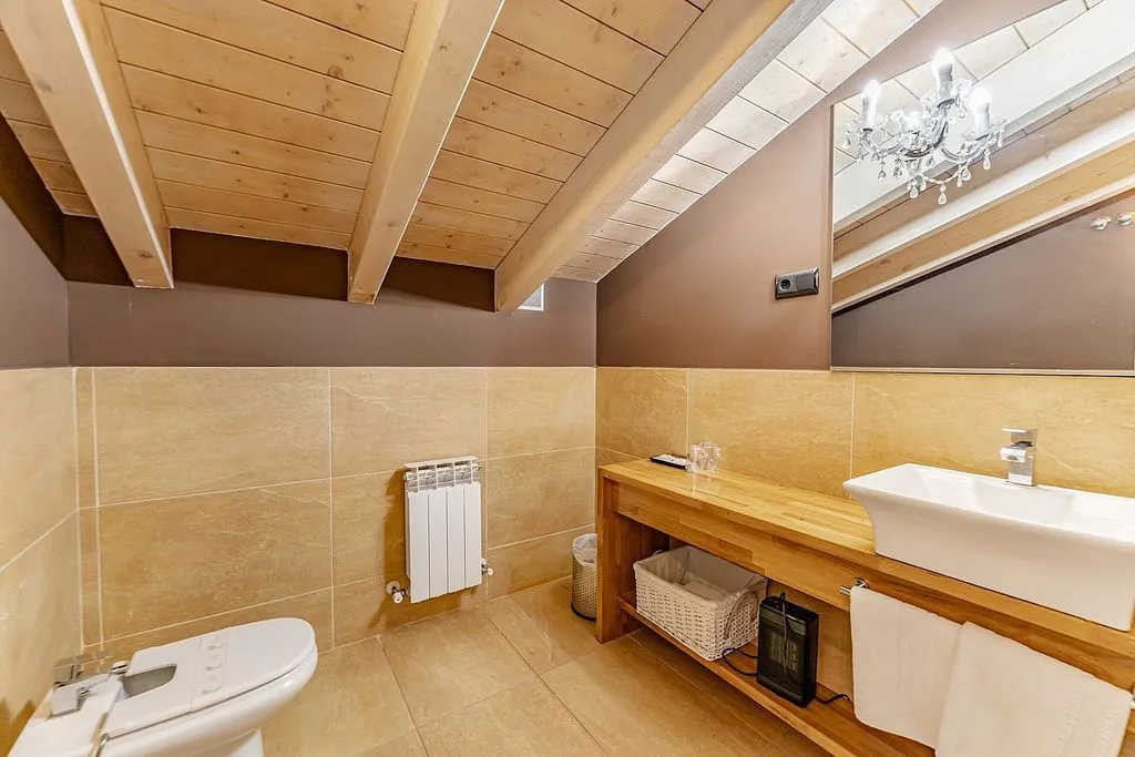 Salles de bain - 12-Bedroom Chalet with Pool in Valle de Losa