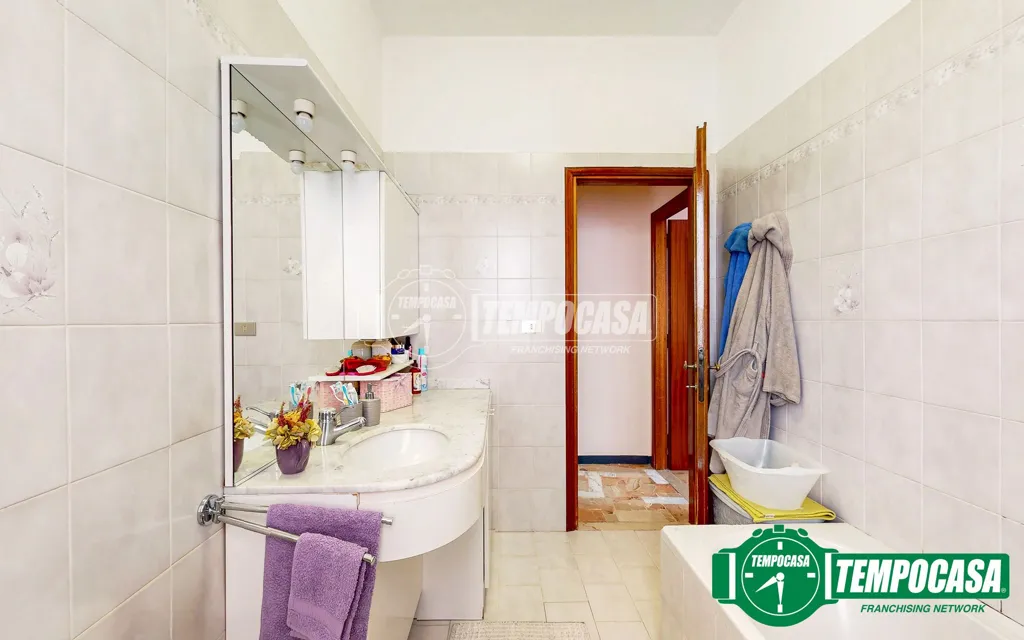 Vannitoad - Apartment with Balcony and Parking in Ovada