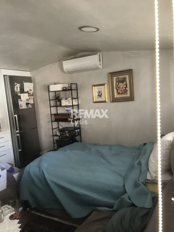Chambres - Renovated Apartment with Sea View in Lower Daphni