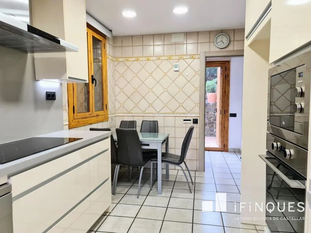 Köök - Luxury Villa with Private Pool in Castellar del Vallès