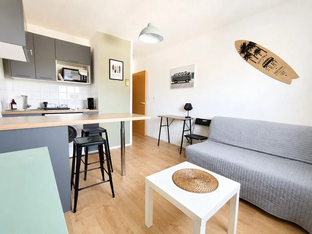 Séjour - Studio Équipé dans le Quartier Saint-Michel à Saint-Brieuc