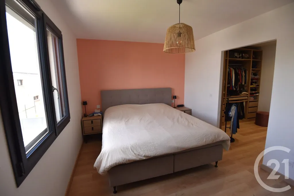 Chambres - Maison Récemment Construite avec Terrasse à Breistroff-la-Grande