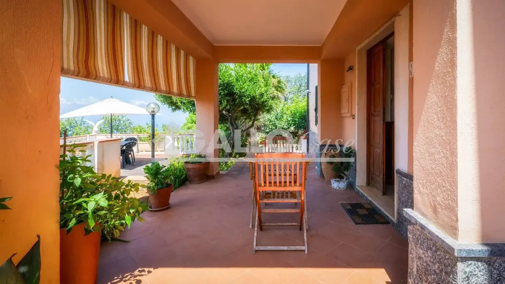 Terrass - Villa with Sea View in Diamante