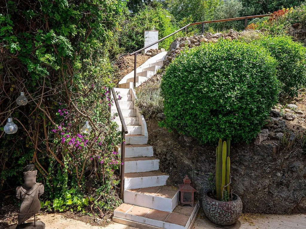 Toad - Luxury Villa with Pool in Mijas
