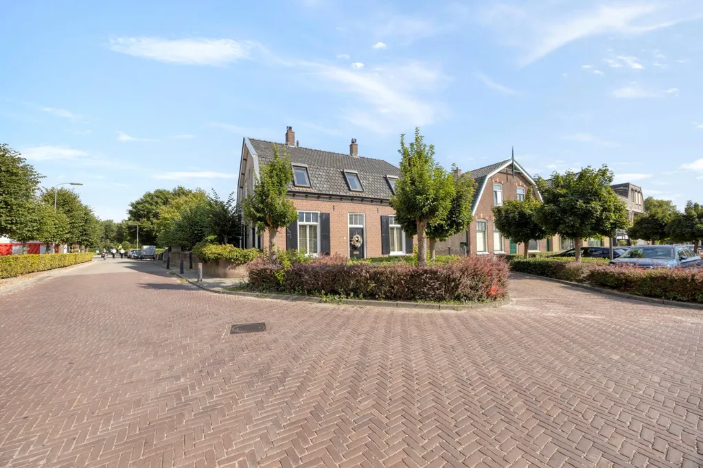 Esterno - Historic House with Dachshaus in Lienden