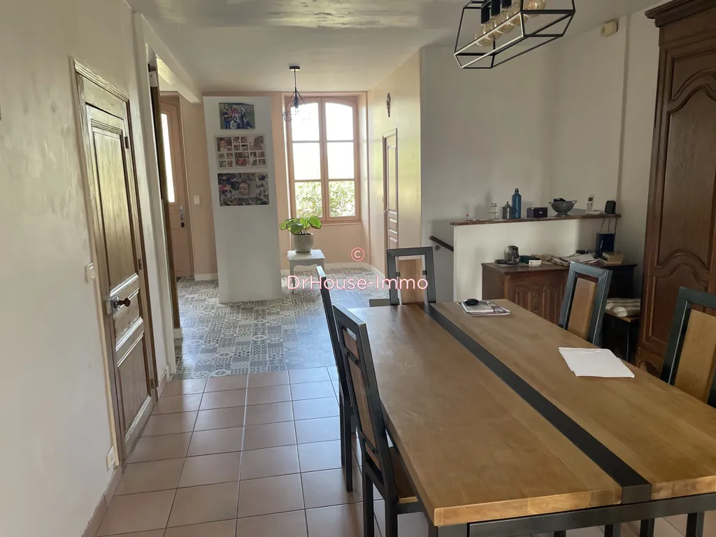 Salle à manger - Maison avec Jardin Paysager à Mansle