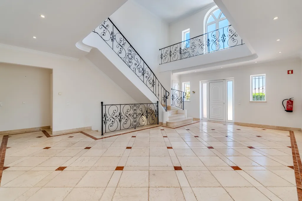Toad - Detached Villa with Pool in Albufeira
