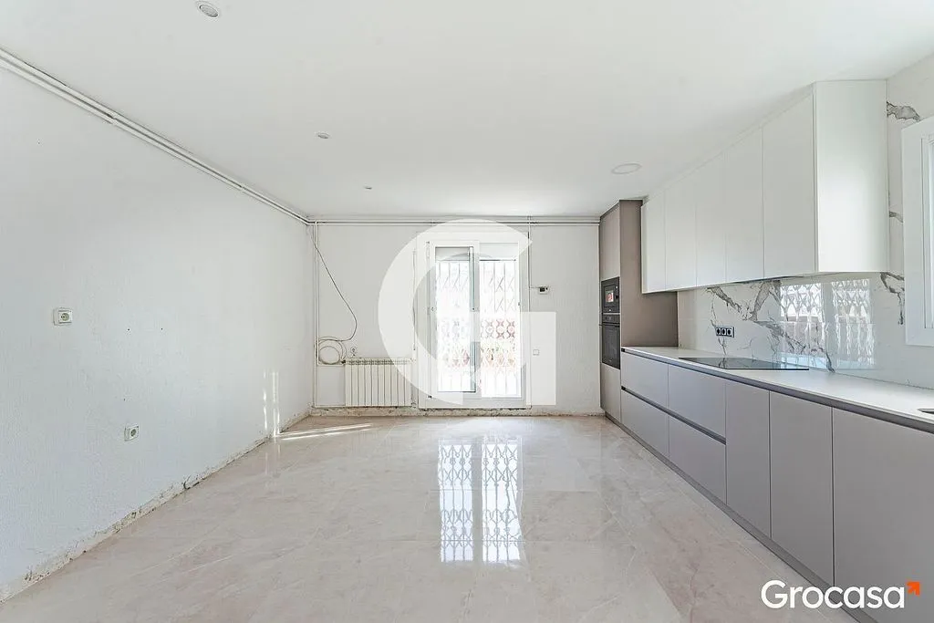 Cuisine - Penthouse with Terrace in Pubilla Cases