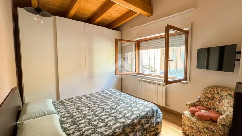 Magamistoad - Semi-Independent Apartment with Veranda in Lissone
