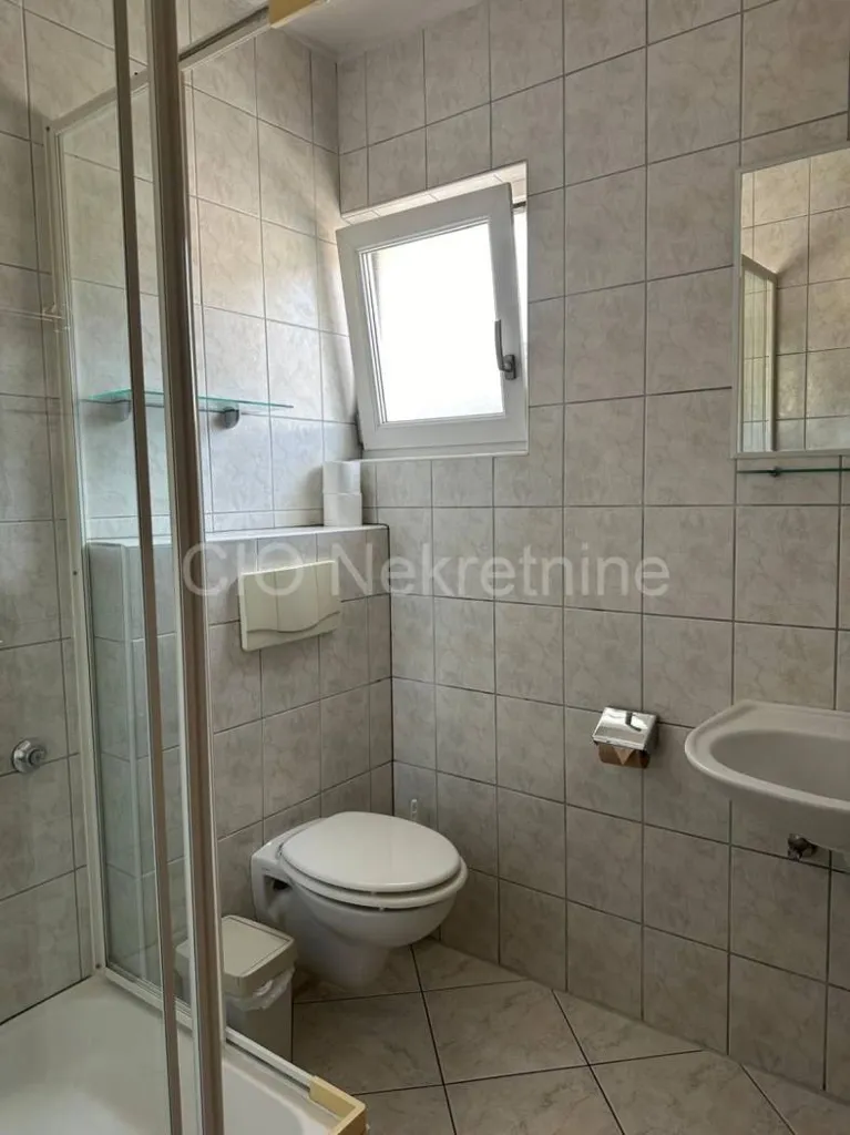 Salles de bain - Apartment House with Sea View in Ražanj