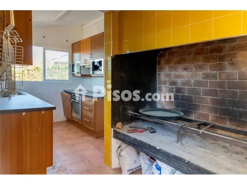 Cuisine - Rustic Villa with Pool in Godelleta