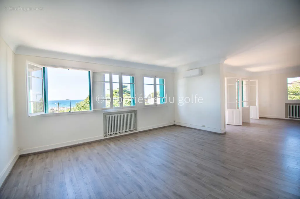 Séjour - Villa de Charme avec Vue Mer à Sète