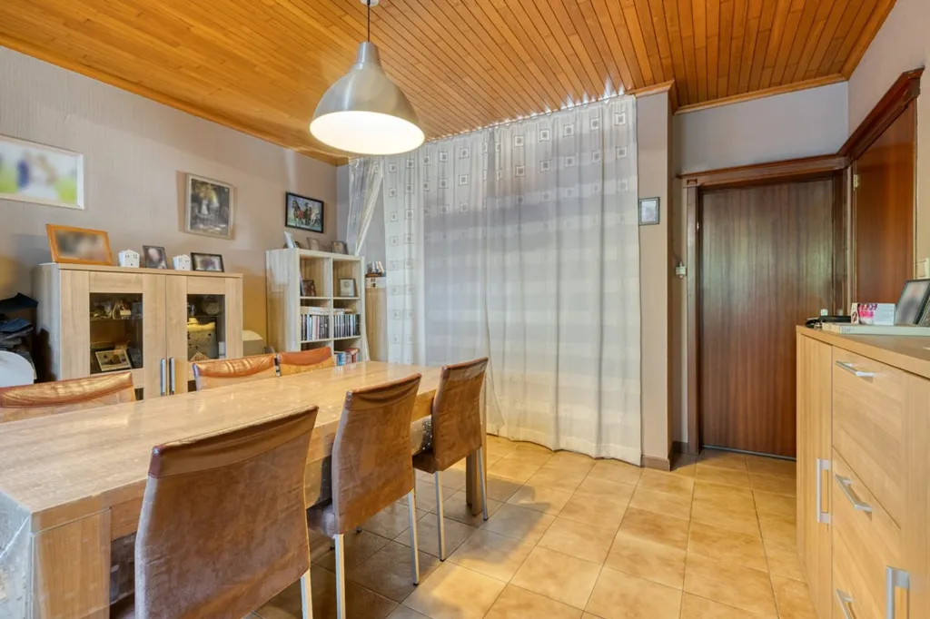 Söögituba - Detached House with Garden in Zarren Centre