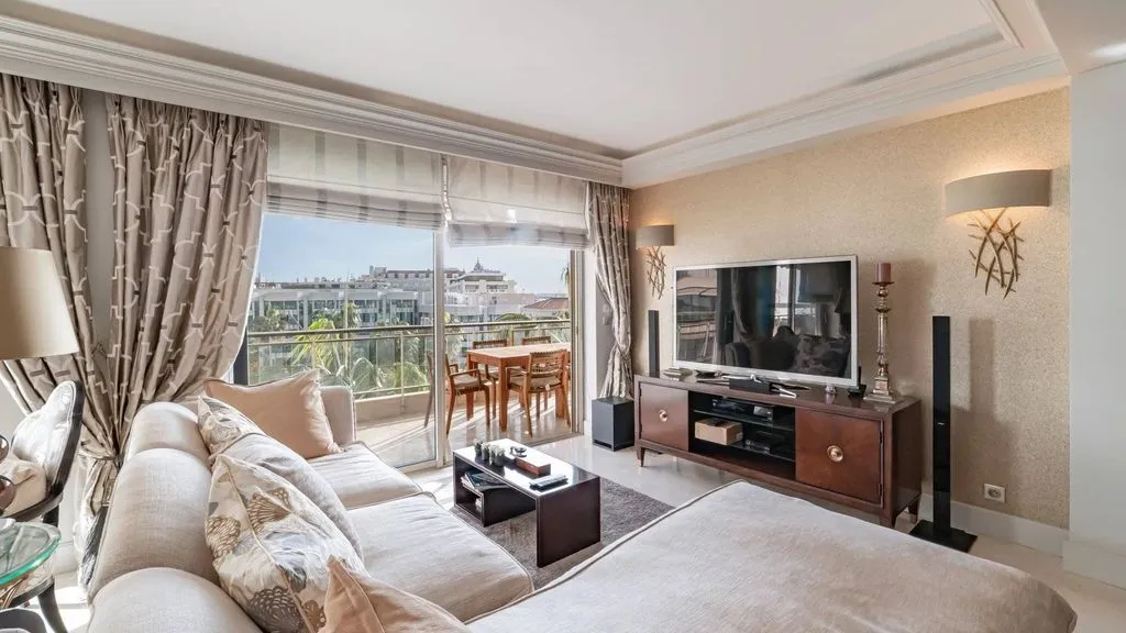 Séjour - Appartement de luxe avec terrasse vue mer à Cannes