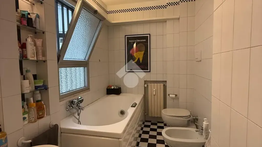Vannitoad - Prestigious Apartment with Balconies in Milan