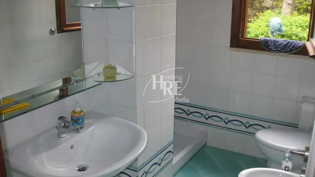 Vannitoad - Villa with Pool in Exclusive Park, Bonifati