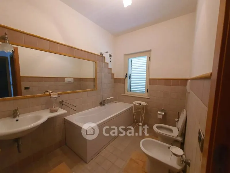 Vannitoad - Mansard Trilocale with Balcony in Alba Adriatica