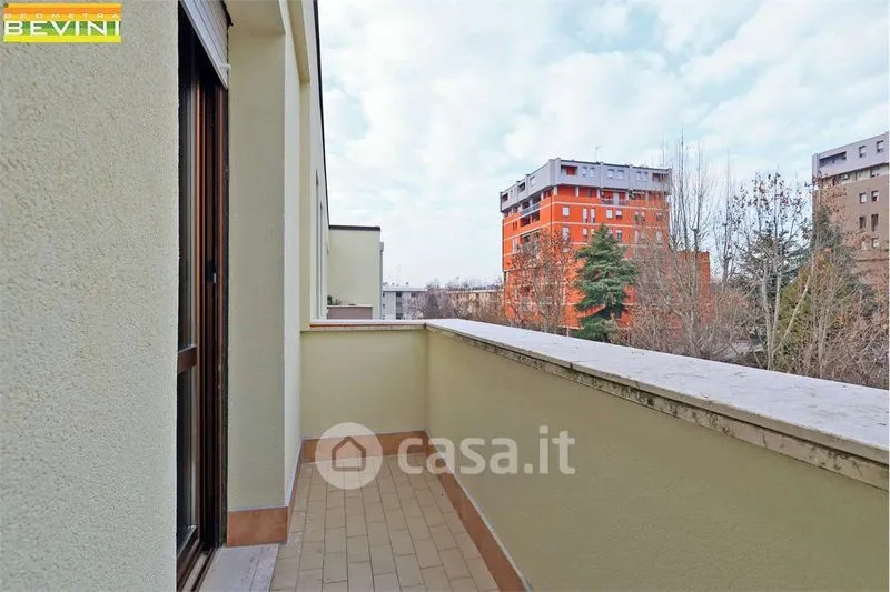 Balcon - Duplex with Balcony in Modena