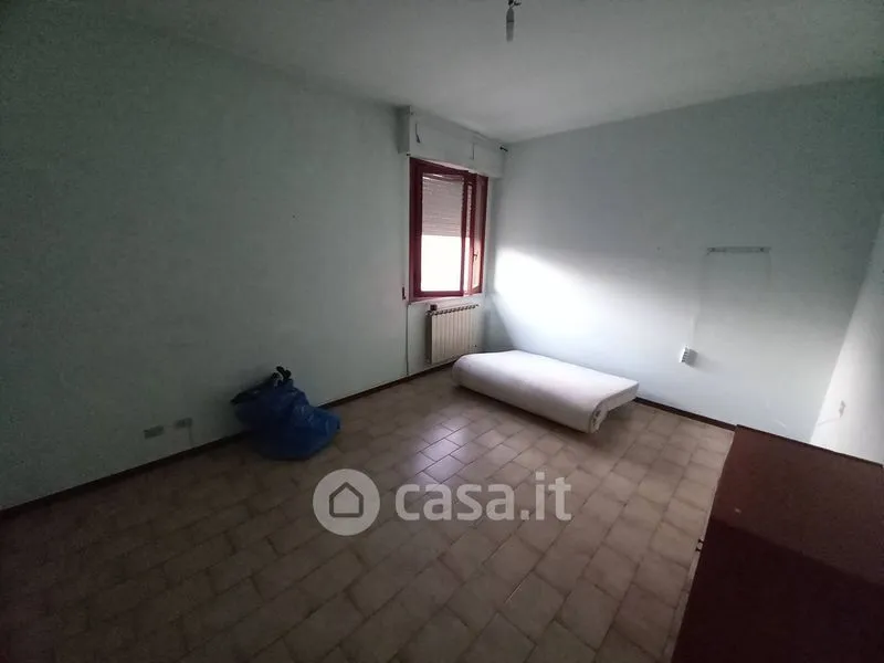 Magamistoad - Five-Room Apartment with Parking in Montopoli