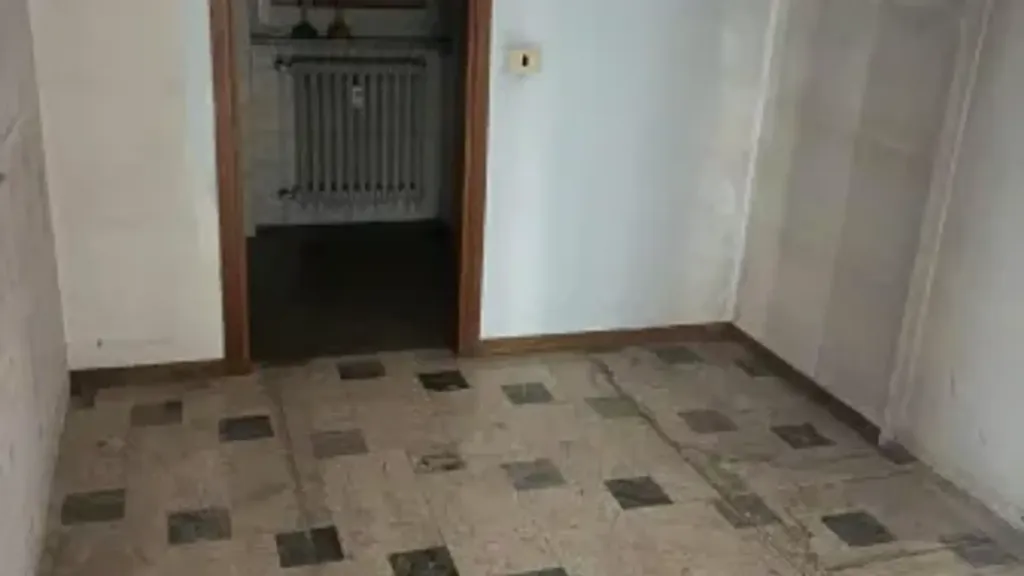 hallway_entrance
