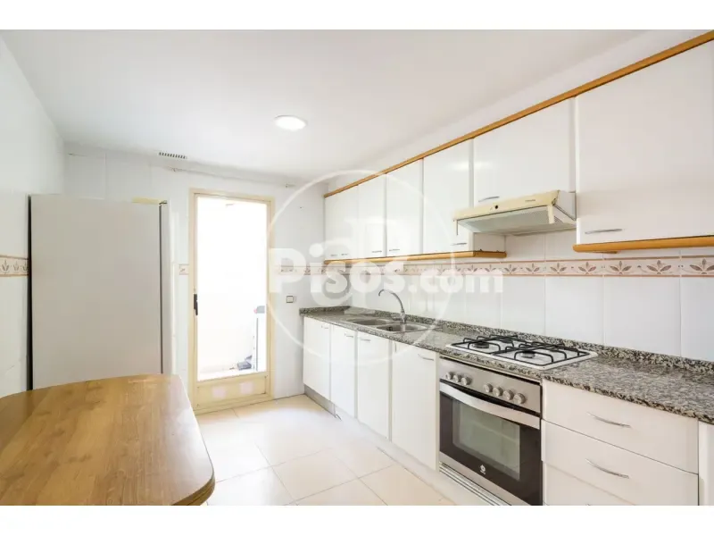 Cucina - Apartment with Balcony in Valencia Centre