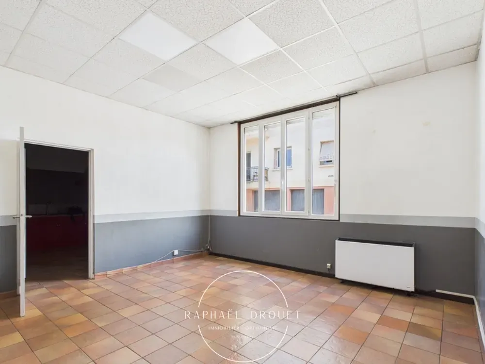 Spacious 3-Bedroom Apartment in Chasse-sur-Rhône