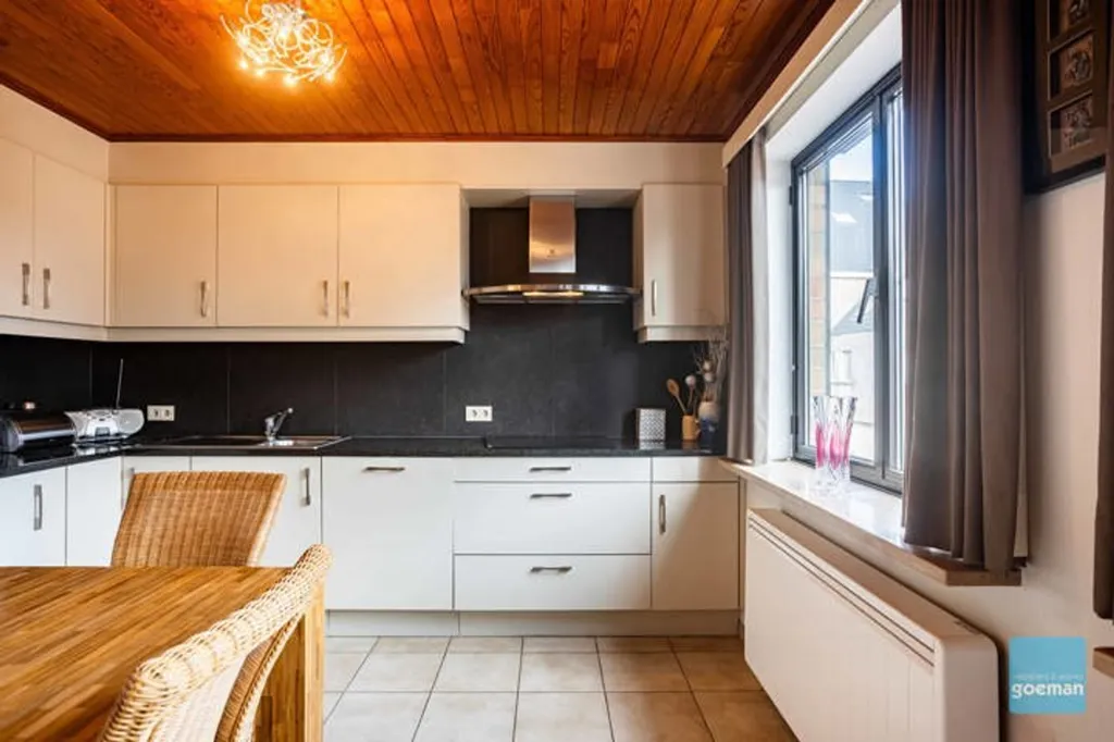 Köök - Apartment with Garage in Zele Centre