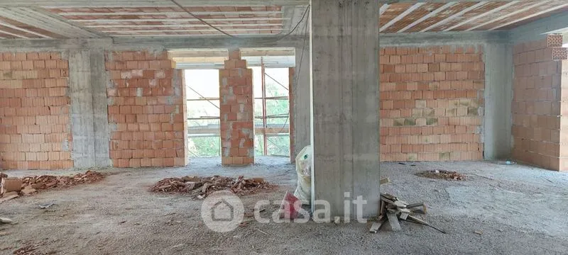 Toad - Apartment with Terraces in Central Rende