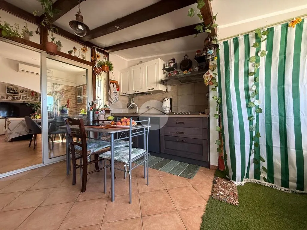 Köök - Bright Apartment with Sea View in Carini