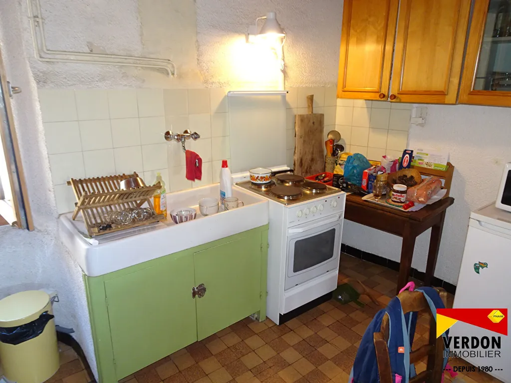 Köök - T2 Flat with Balcony in Saint-André-les-Alpes