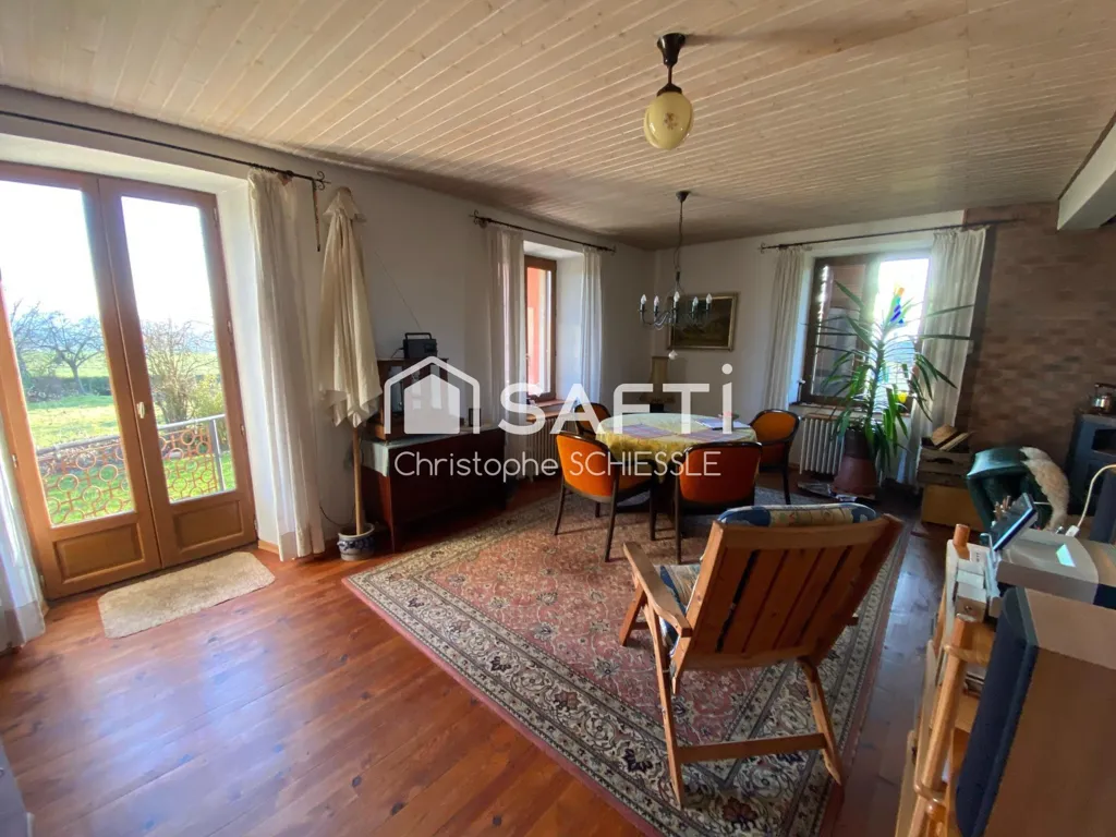 Salle à manger - Maison de Campagne avec Jardin à Grandvillars